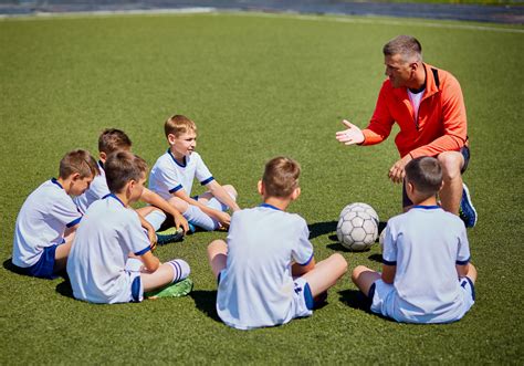 5 Qualities of Successful Football Coaches