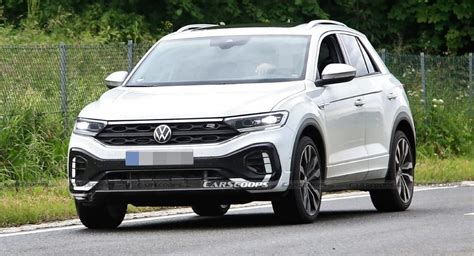 Facelifted 2022 VW T-Roc Spied Undisguised In R-Line Spec | Carscoops