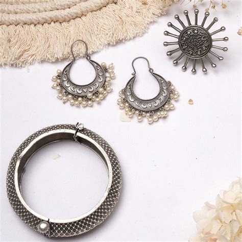 Shop Teejh Padnui Silver Oxidised Jewelry Gift Set For Women