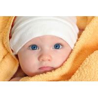 Child's Love - Cute Baby In Yellow Towel - Baby Posters | OshiPrint.in