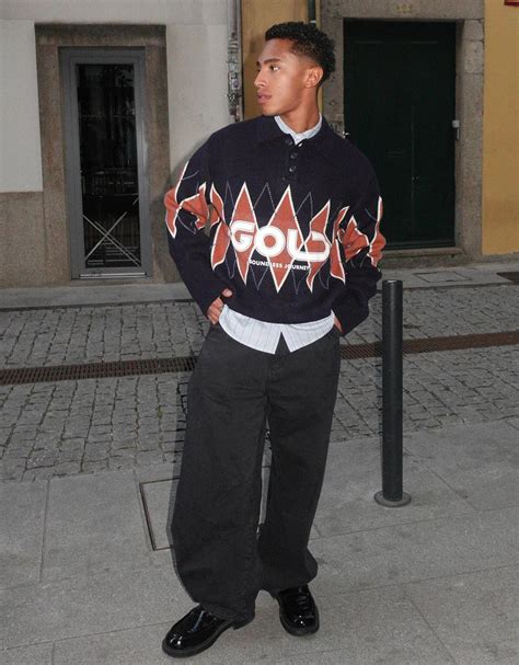 Sweatshirts and sweaters - Men | Bershka