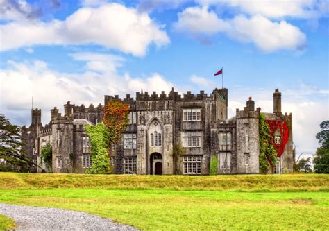 Ireland's picture-perfect towns and villages