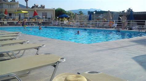 HOTEL & APARTMENTS NIRIIDES (Kós) - Hotel Reviews & Photos - Tripadvisor