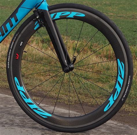 Zipp 404 Firecrest Carbon Clincher - S-TEC sports