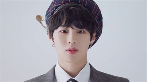 Sung Woon: Ha Sung Woon to enlist for mandatory military service in ...