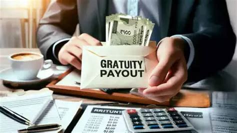 How to get gratuity before five years Know the rules : 2025-04-07 | Aajkaal