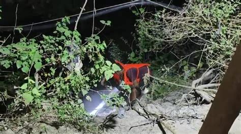 ದಾಂಡೇಲಿ: ಮೊಸಳೆಗಳಿರುವ ನಾಲೆಗೆ ಮಗುವನ್ನು ಎಸೆದ ತಾಯಿ: ಮೃತದೇಹ ಪತ್ತೆ | Dandeli ...