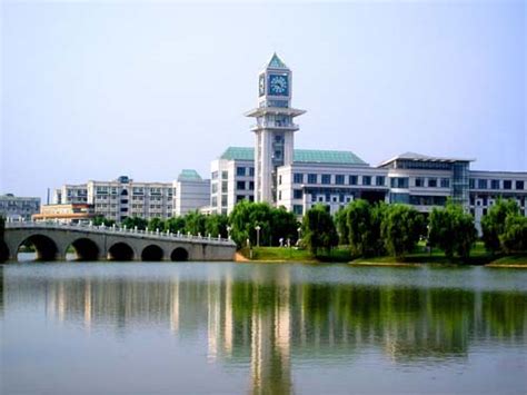 武汉大学是211还是985（武汉大学VS同济大学哪个实力强）-追暖号