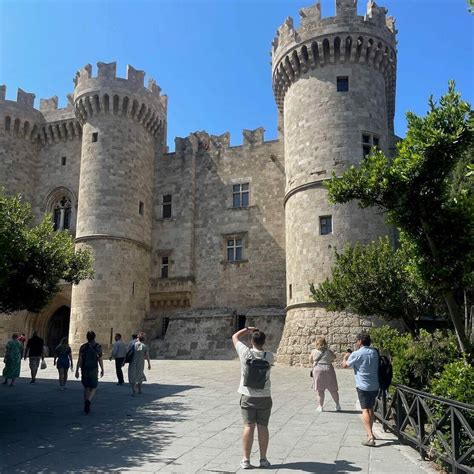 30 Best Places to Vist & Things to Do in Rhodes, Greece - 7 Continents 1 Passport