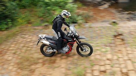 SWM SuperDual 650 T 2018 Base Bike Photos - Overdrive