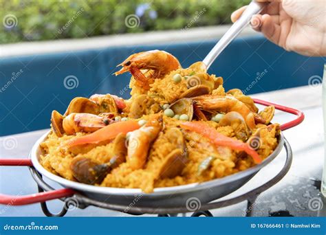 Popular Spanish Food Paella Stock Image - Image of rice, seafood: 167666461