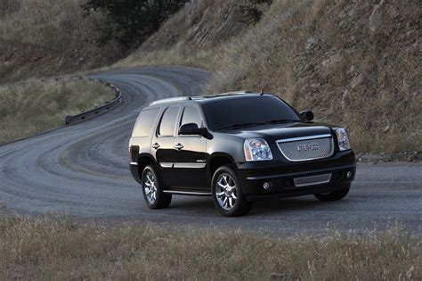 2007 GMC Yukon Denali Image. Photo 16 of 32