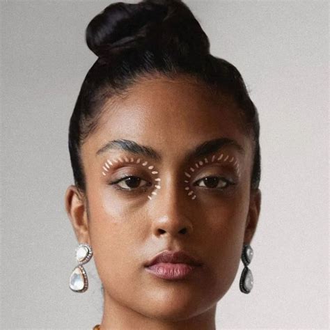 Wondering why you have an oily face but a dry body? Here's what a ...
