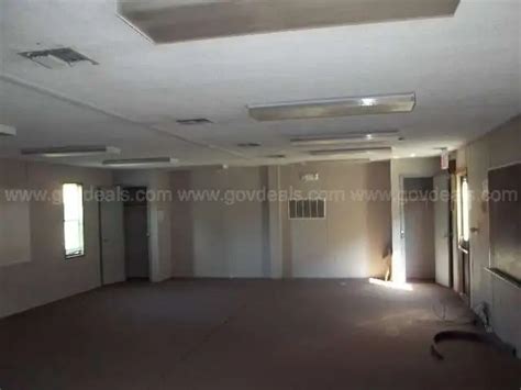 1993 Roger Carter Mobile Classroom | GovDeals