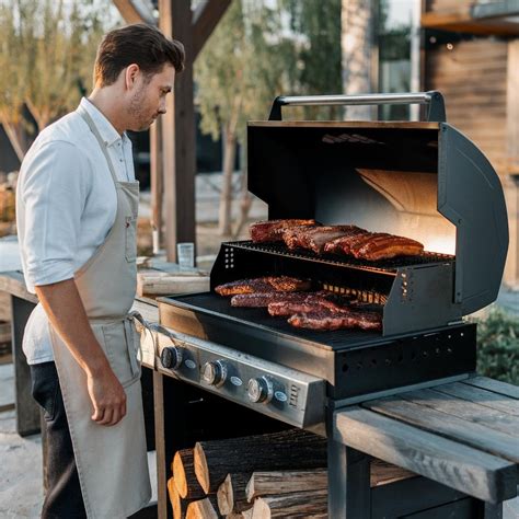 Best Woods For Smoking Meat: Top Flavor Woods For BBQ And Grilling