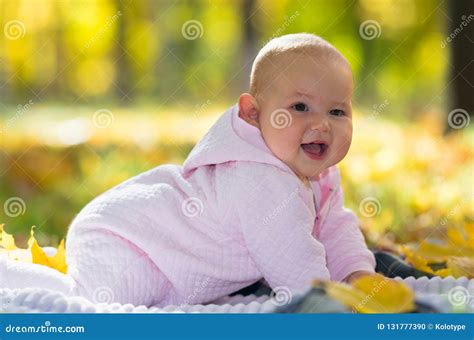 Fat Babies Laughing 16 Babies Ideas | Cute Baby Videos, Baby Gif, Cute