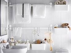 bagni per cer 8 ways to tackle storage in a tiny bathroom hgtv s bagni per cer 8 ways to tackle storage in a tiny bathroom hgtv s