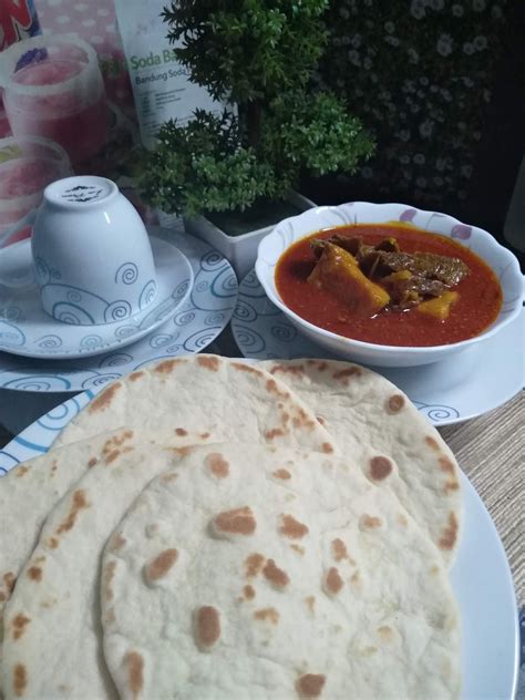 namakucella: HOMEMADE ROTI PARATHA vs BEEF CURRY