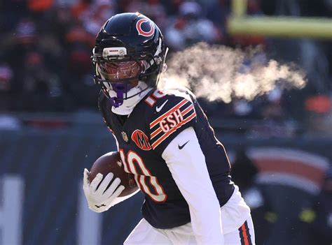 Chicago Bears injury report: Luther Burden III returns, Rome Odunze ...