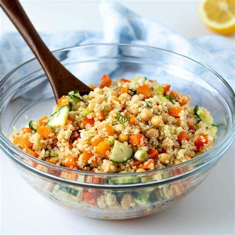 Quinoa Chickpea Salad with Lemon Dill Dressing - The Recipe Well