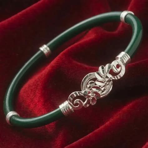 925 Silver Noya Bangle - BIS Hallmarked Green Sankha Design for Women ...