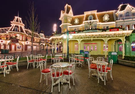 Casey's Corner, Disneyland Paris - Menus, tarifs, plan ...