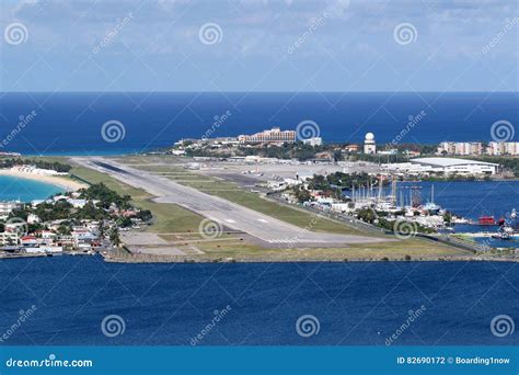 Sint Maarten St Martin Airport Caribbean Fotografía editorial - Imagen ...