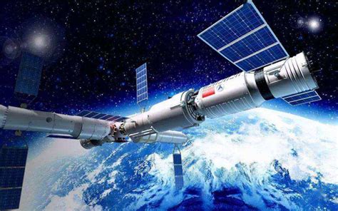 历史一刻！中国空间站两个航天员乘组首次实现“太空会师”_神舟_飞船_工作