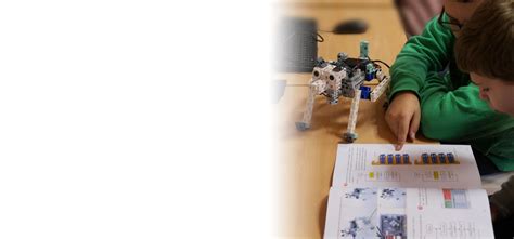 Image result for Robot Par Leur Coding Python