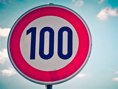 Tempo 100-Regelung für Gespanne - Anhänger Lemke Köln
