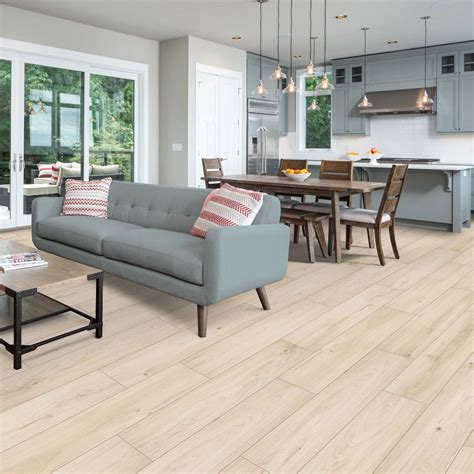 Champagne Oak | Laminate Floor | Golden Select