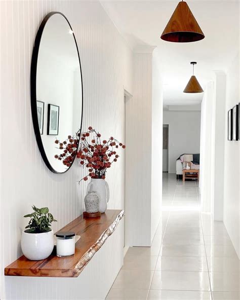 Small Foyer Entryway Ideas