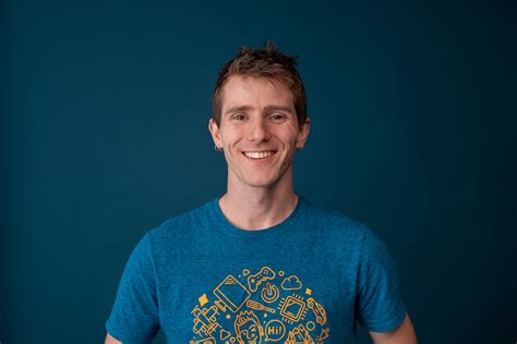 Linus Tech Tips Game 的图像结果
