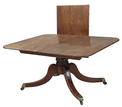 Georgian Mahogany Extending Breakfast Table | BADA