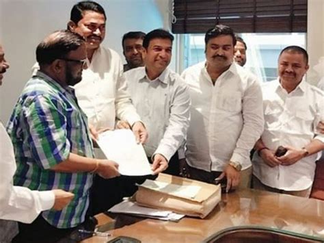 Maharashtra Congress vice-president Bhushan Patil files candidature for ...