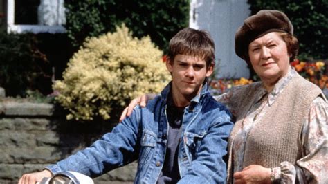 Where are the cast of iconic 90s detective show Hetty Wainthropp ...