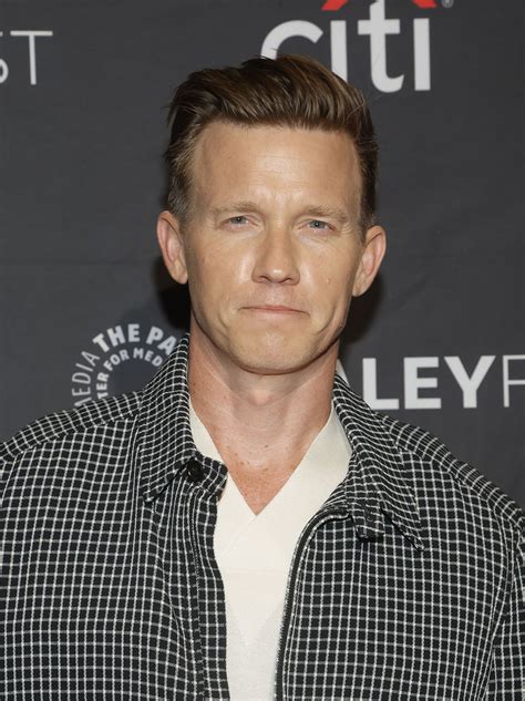 Warren Kole The Gauntlet Streamily | Warren Kole