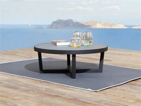 Large Round Outdoor Coffee Table