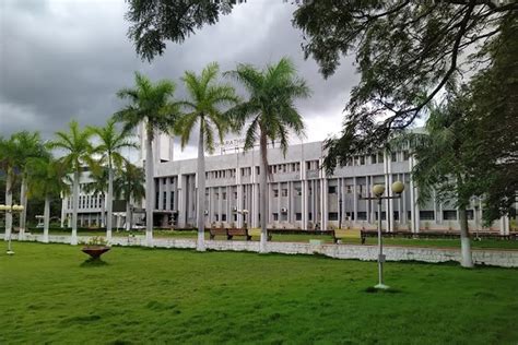 Bharathiar University Coimbatore Campus: Photos, Virtual Tour