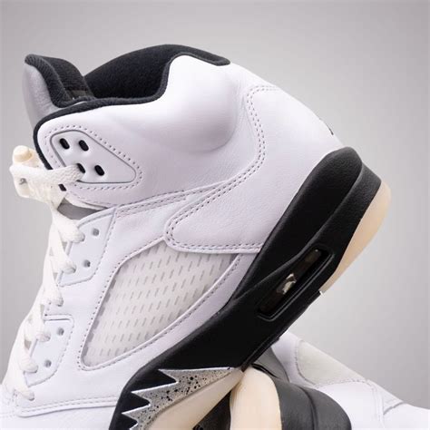 Air Jordan 5 White Black 2024 DD0587-110 | SneakerFiles