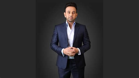 From Jabalpur Streets To Burj Khalifa: Meet Satish Sanpal, Who Came To ...