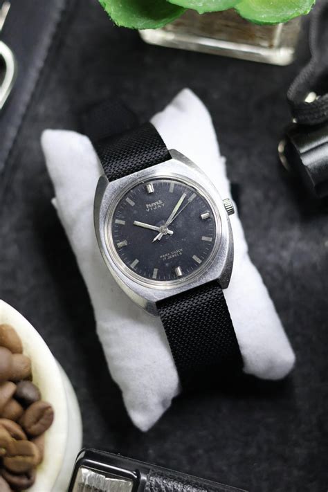 Watchtopia – watchtopia.in