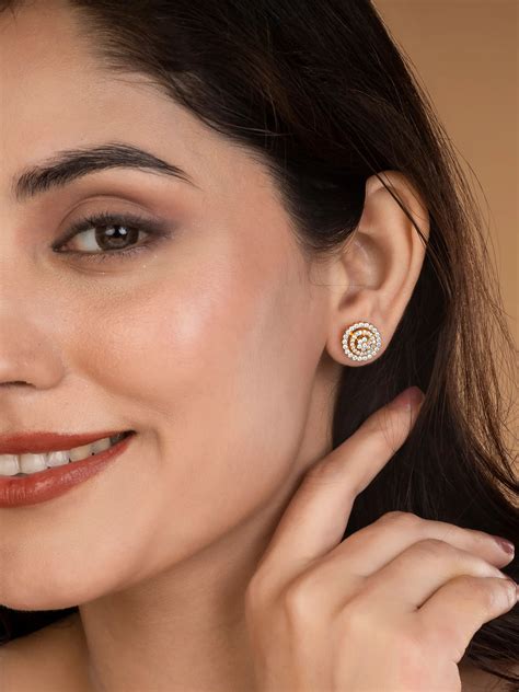 Sparkling Circle Halo Stud Earrings – Peora