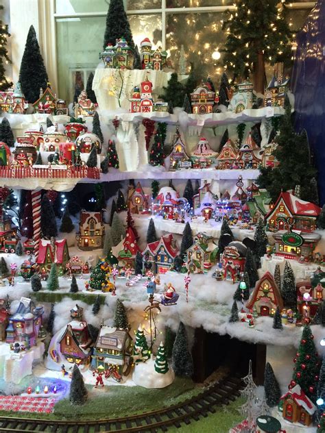 Pin by Larissa on Village Noël | Christmas tree village display ...