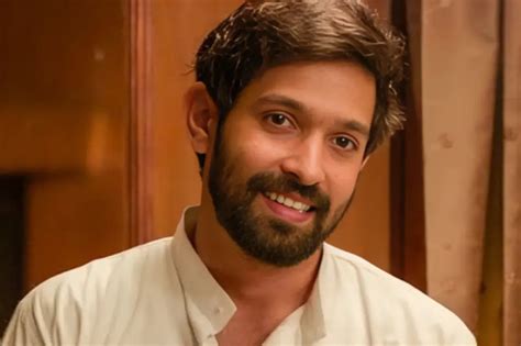 Vikrant Massey: Renowned Spiritual Leader Sri Sri Ravi Shankar and ...