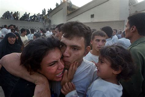 pictures of abu ghraib prisoners 的图像结果