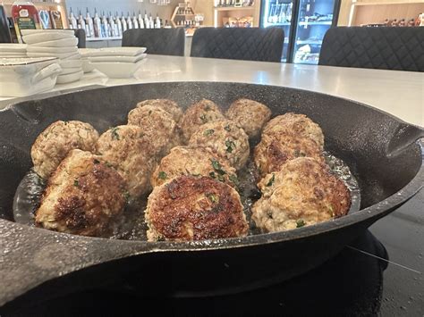 How To Cook Meatballs: Ultimate Guide for Home Cooks