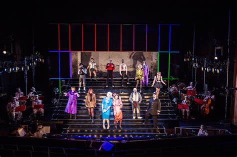 Alan in Belfast: The Threepenny Opera - fresh, audible and entertaining ...