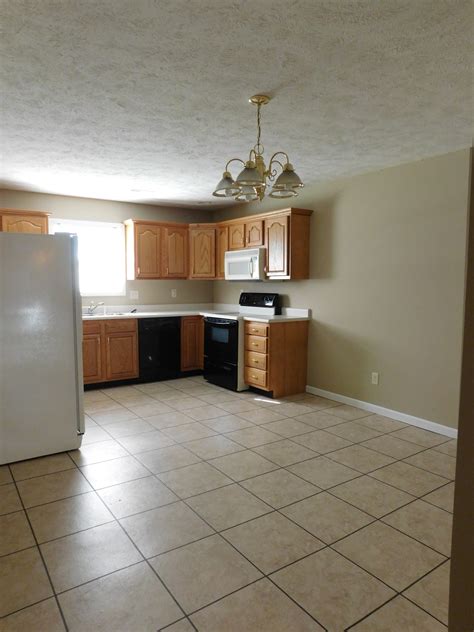 Lake Hamilton - Mountain Valley Properties