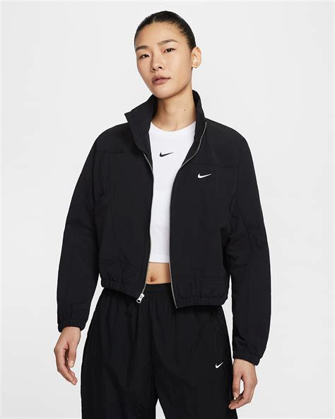 Nike Sportswear Everything Wovens Women's Oversized Repel UV Protection ...